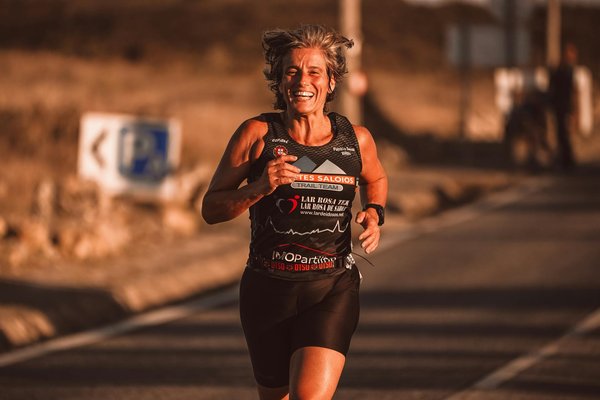 Quels exercices de musculation sont les mieux adaptés pour prévenir les blessures chez les joueurs de rugby?